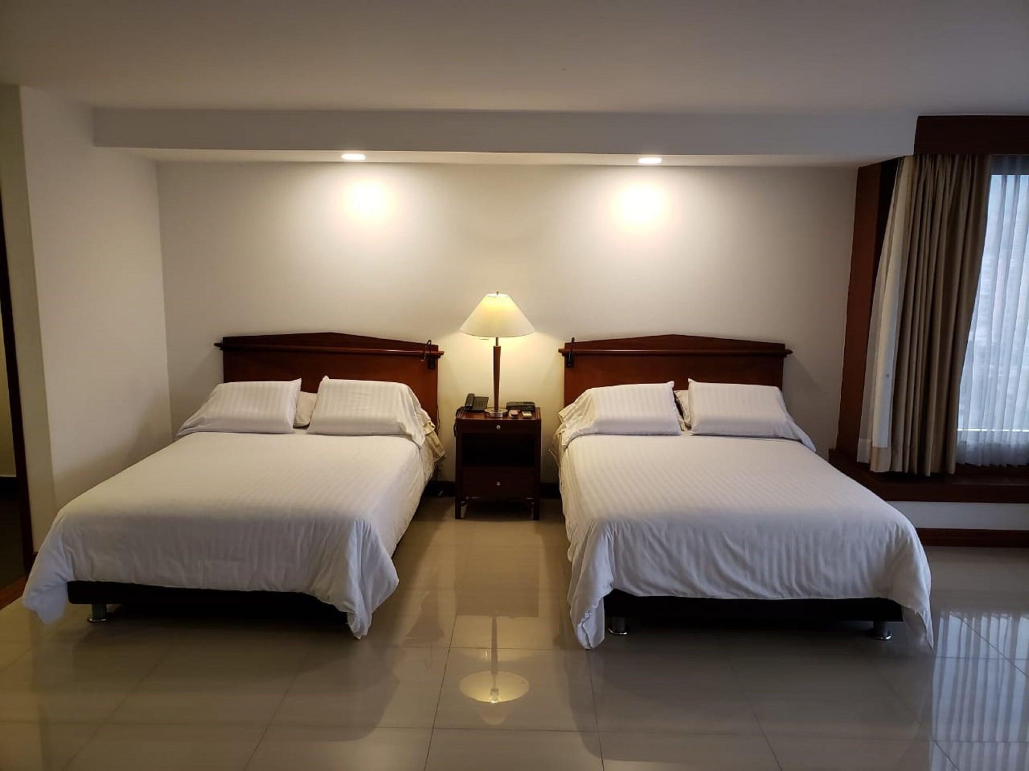 Torre De Cali Plaza Hotel Luaran gambar