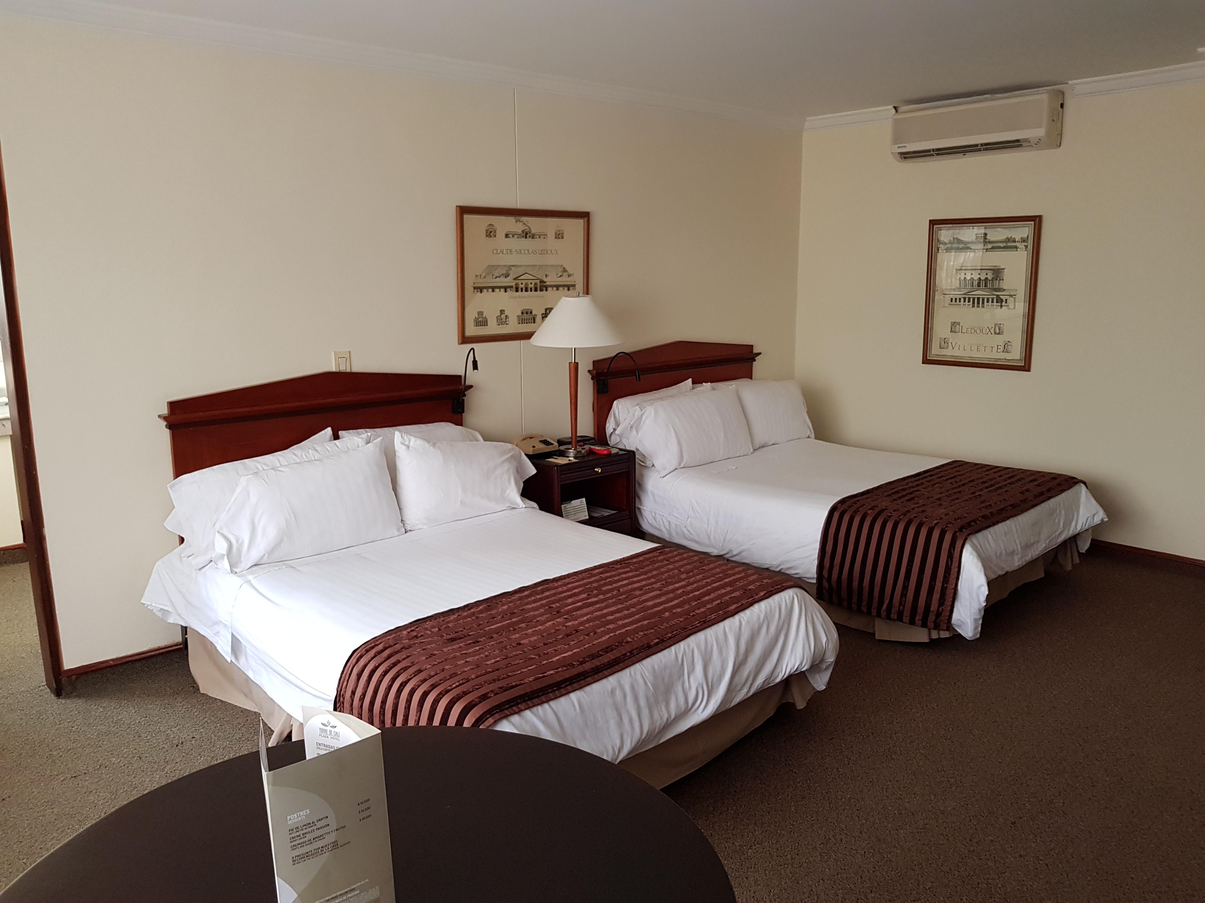 Torre De Cali Plaza Hotel Luaran gambar
