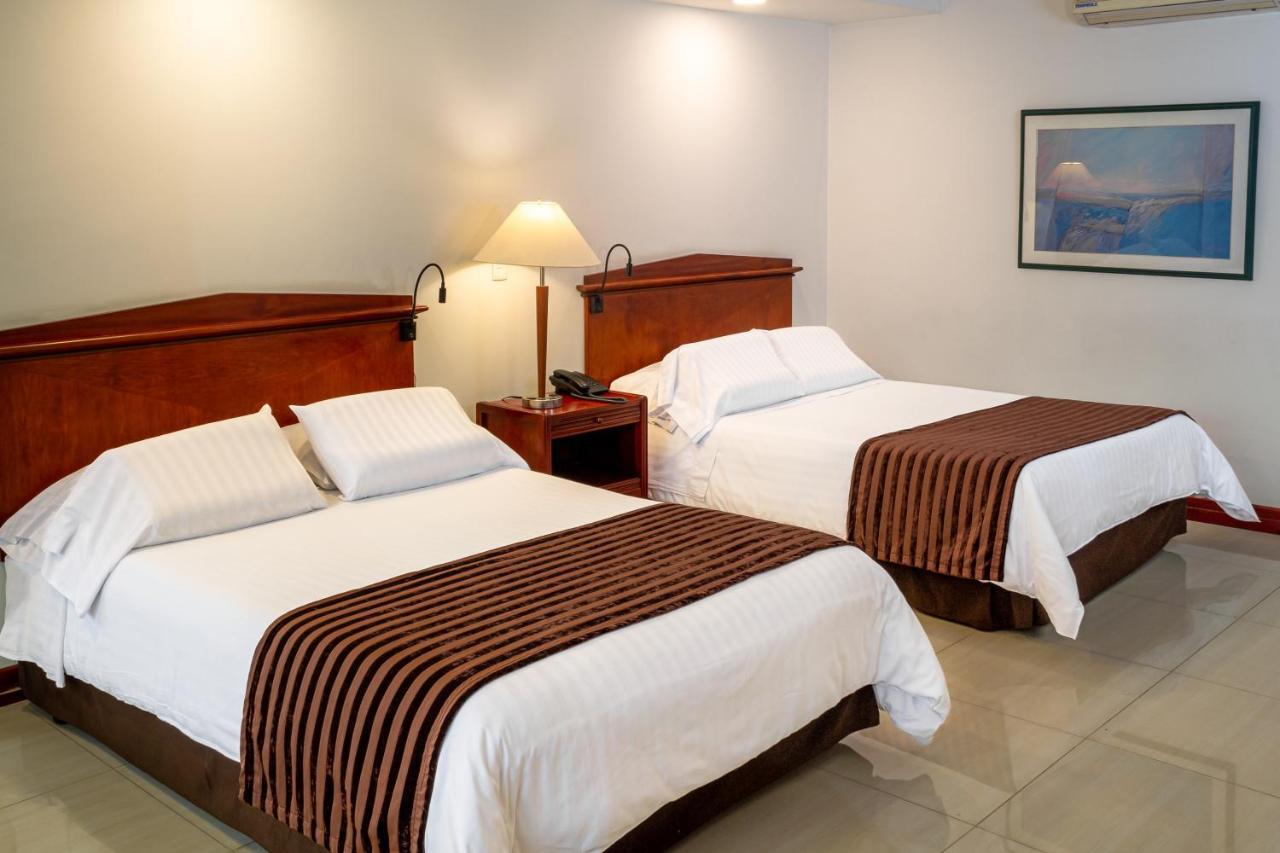 Torre De Cali Plaza Hotel Luaran gambar